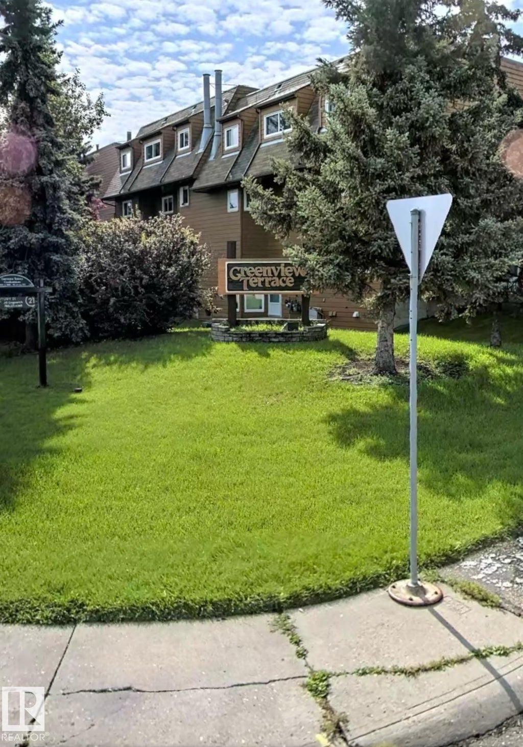 5979 40 Avenue Nw, Edmonton