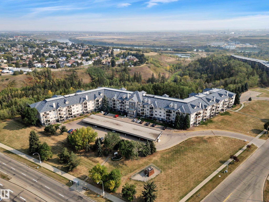 331 592 Hooke Road Nw, Edmonton