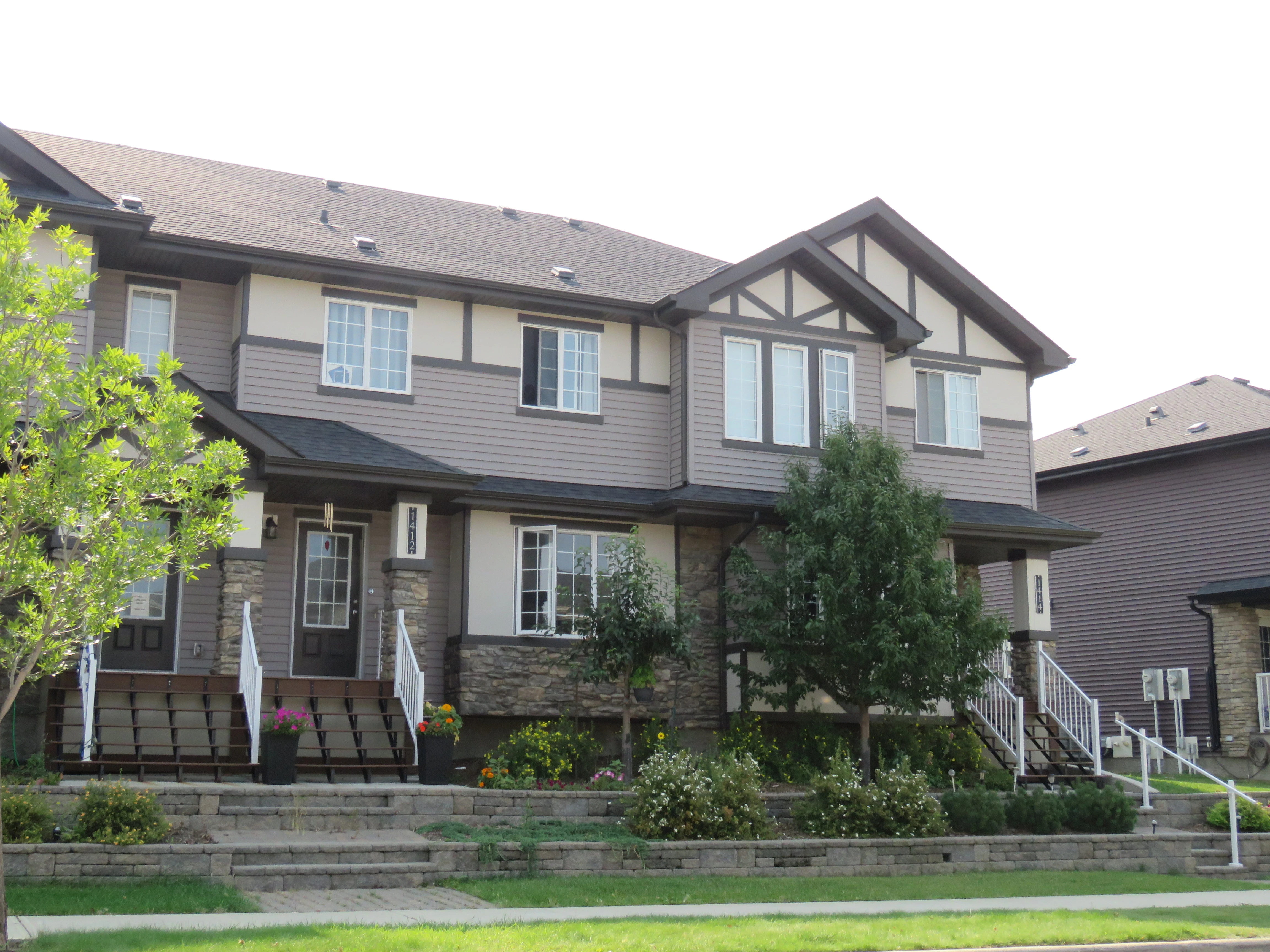 Stone House in Beaumont, AB